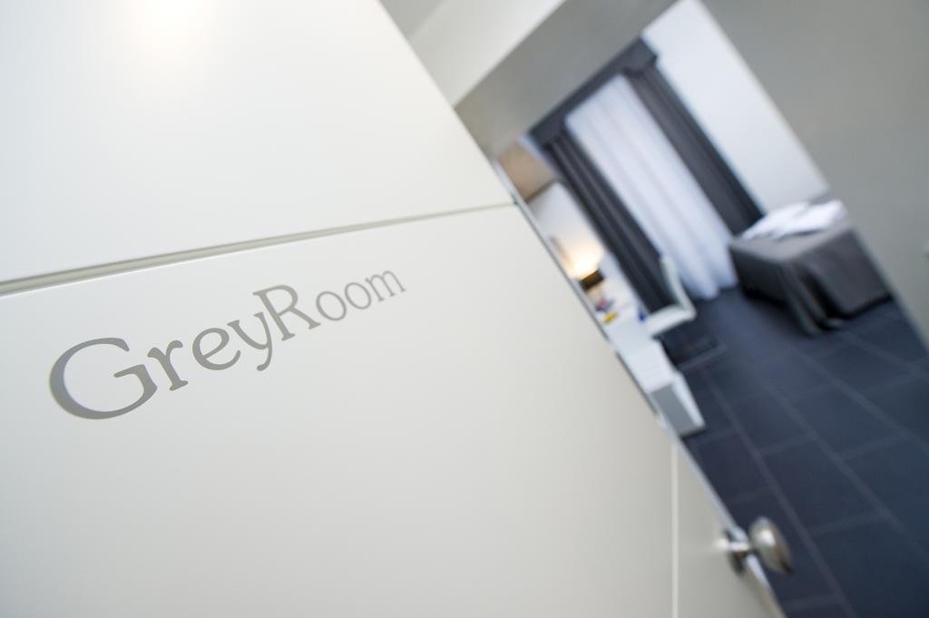 Grey&White Hotel Рим Стая снимка